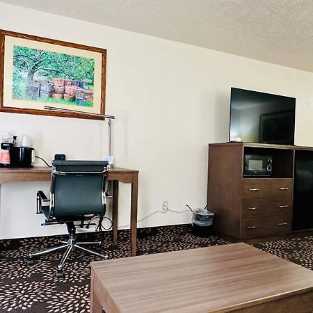 Wenatchee Inn Ngoại thất bức ảnh