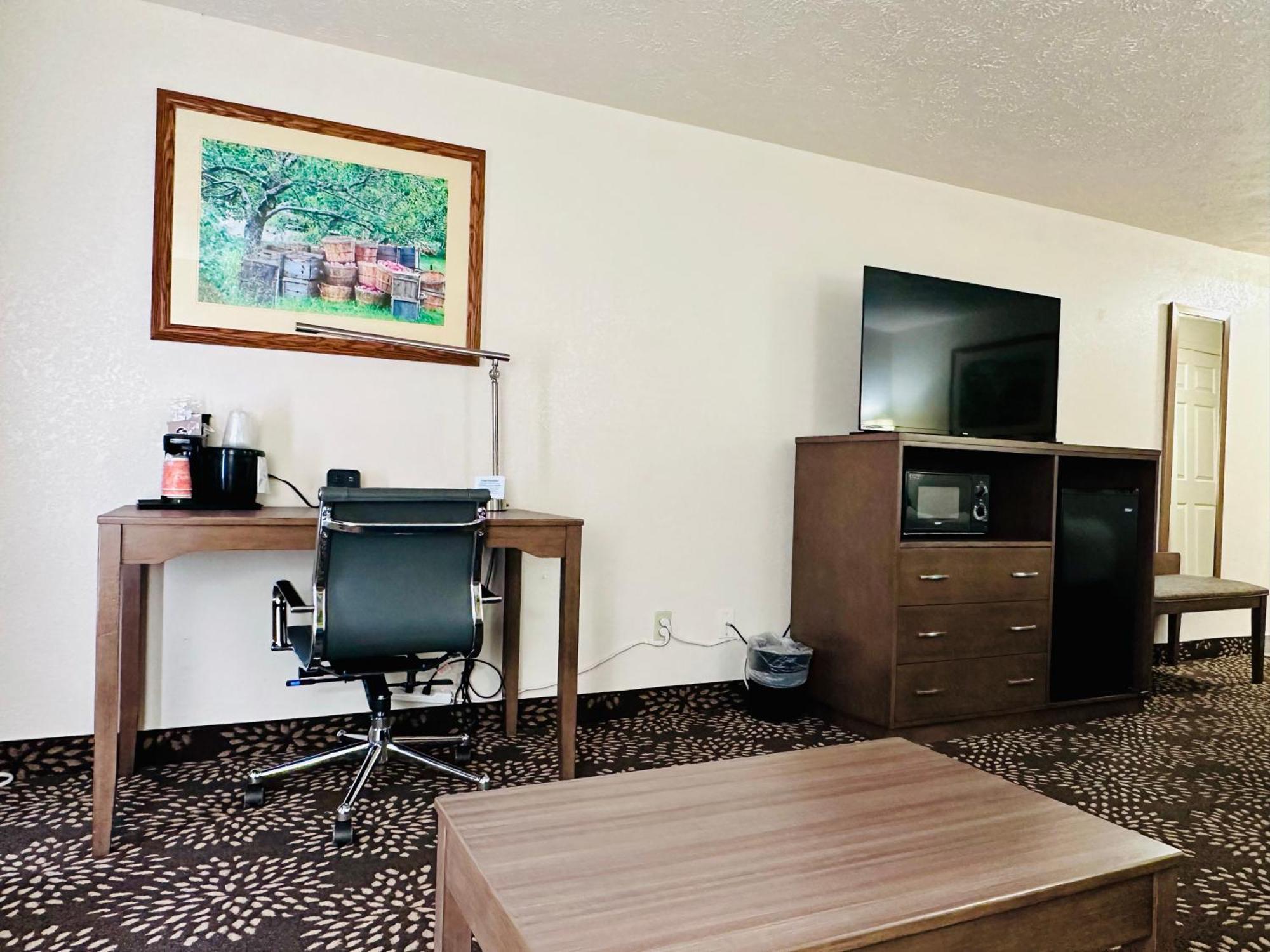 Wenatchee Inn Ngoại thất bức ảnh