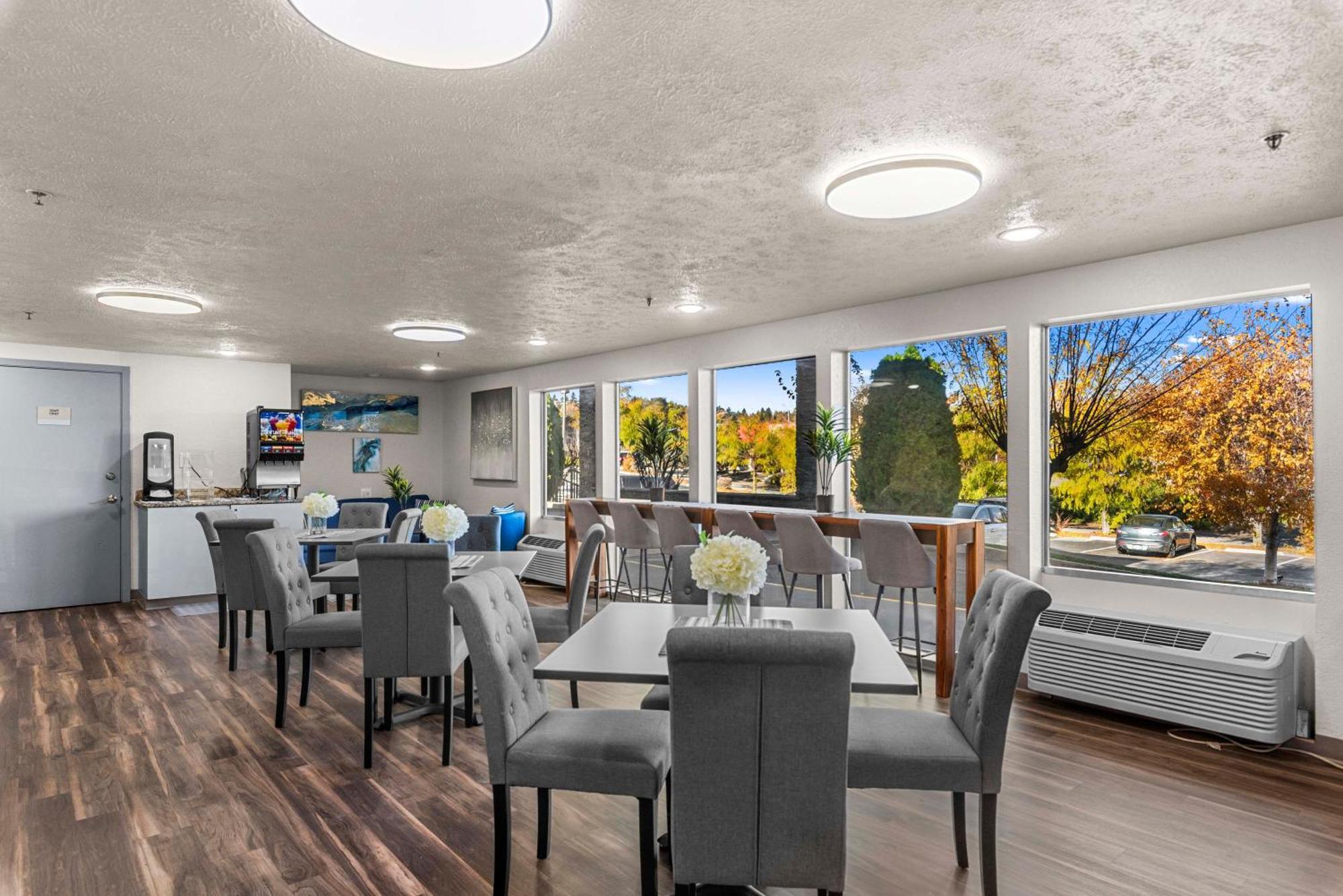 Wenatchee Inn Ngoại thất bức ảnh